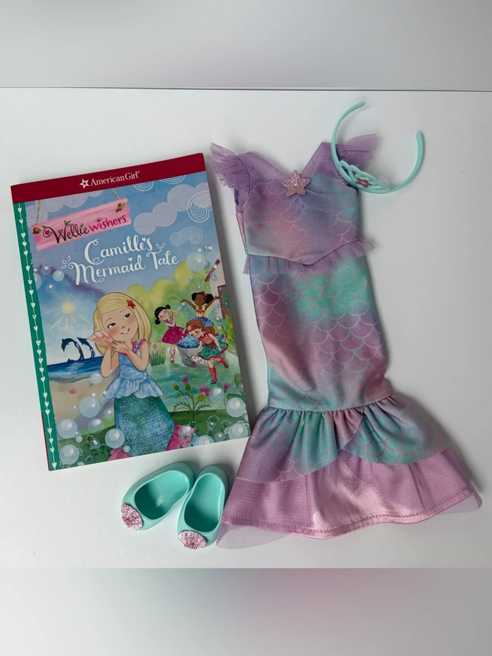 Wellie Wishers Sparkly Mermaid 14” Doll Outfit and Book